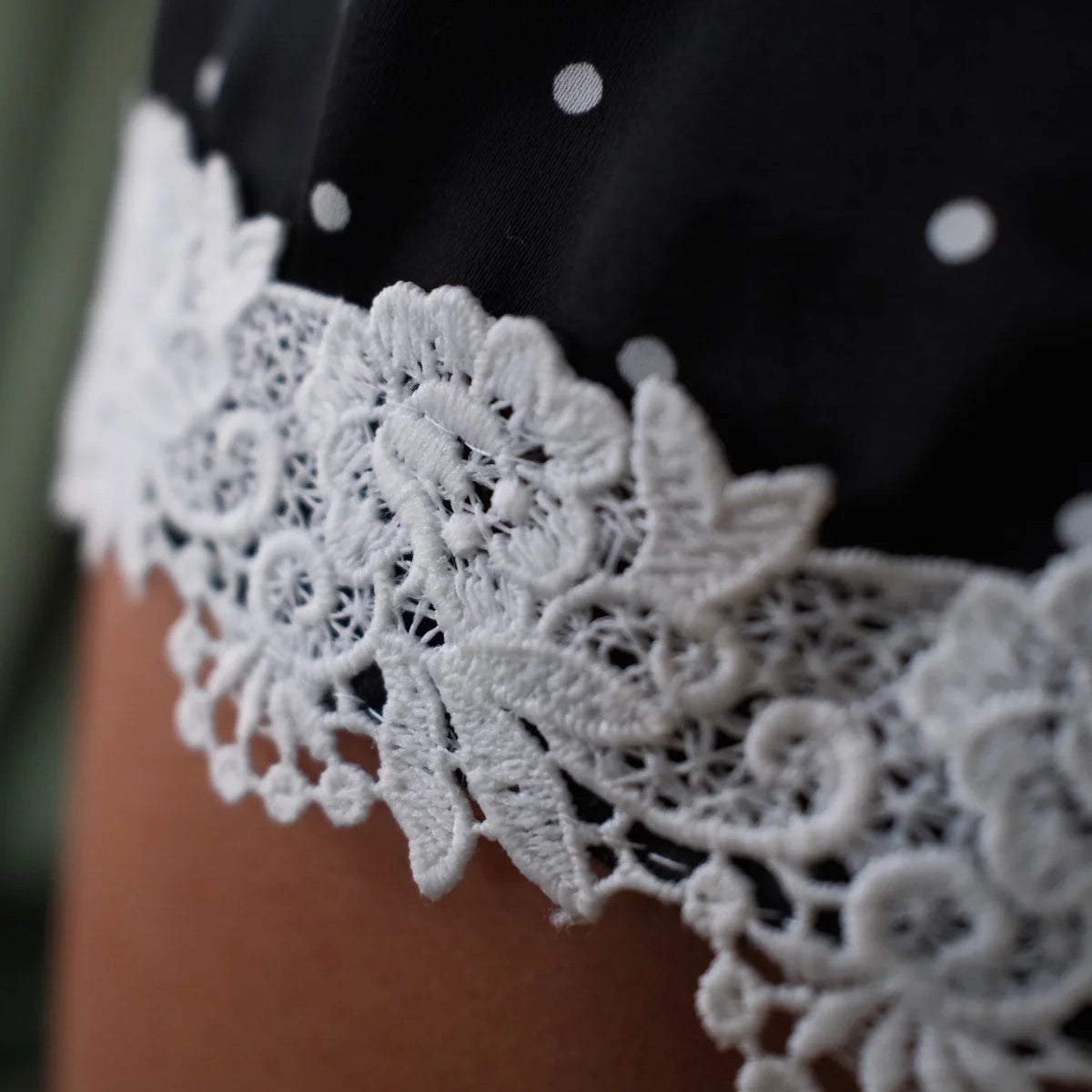 Polka dot lace trim shorts
